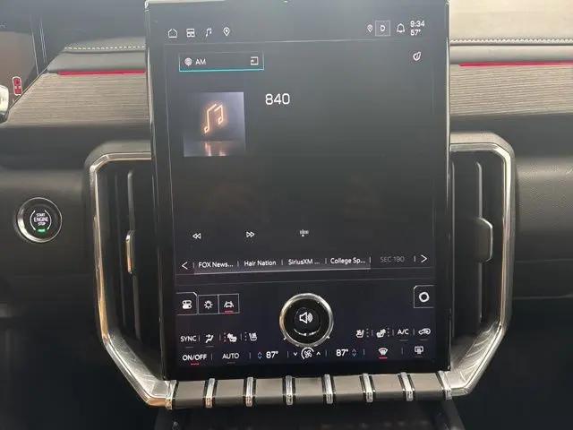 2024 GMC Acadia AWD Denali