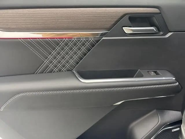 2024 GMC Acadia AWD Denali
