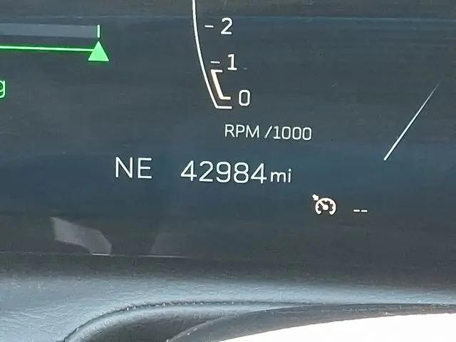 2024 Cadillac XT4 FWD Premium Luxury