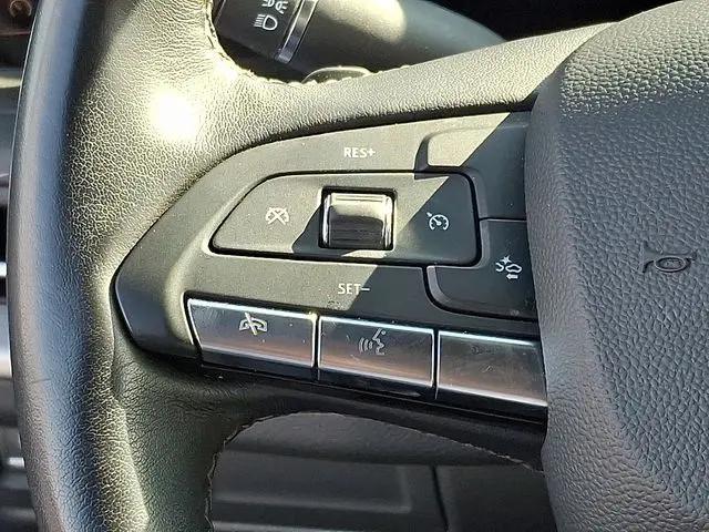 2024 Cadillac XT4 FWD Premium Luxury