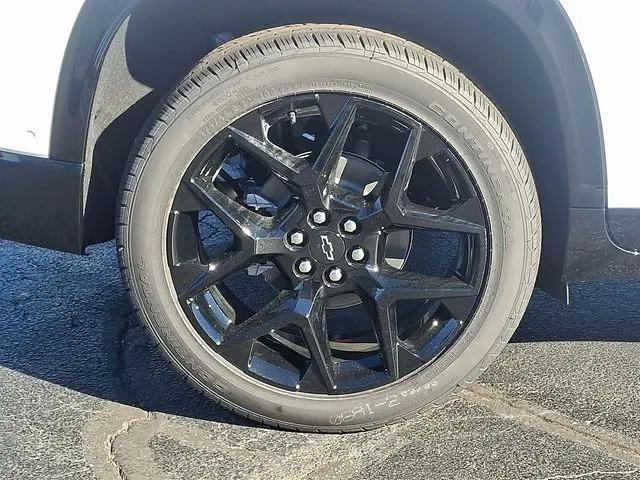 2026 Chevrolet Traverse FWD RS