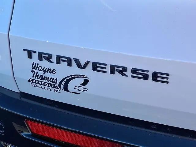 2026 Chevrolet Traverse FWD RS