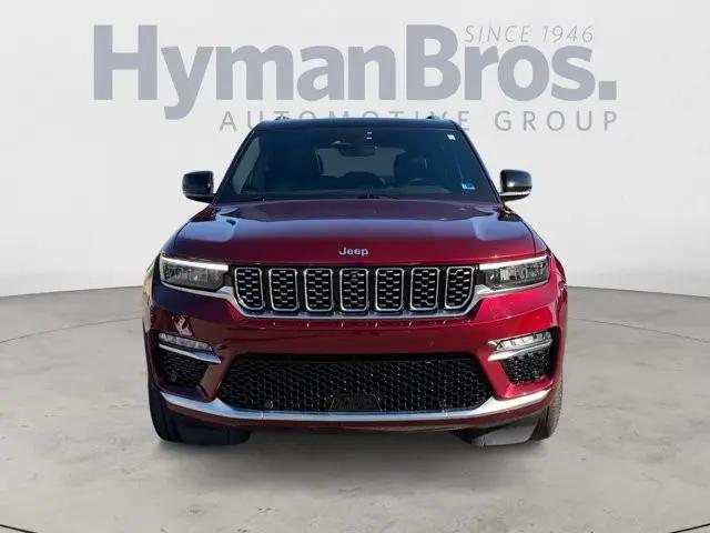 2023 Jeep Grand Cherokee Summit