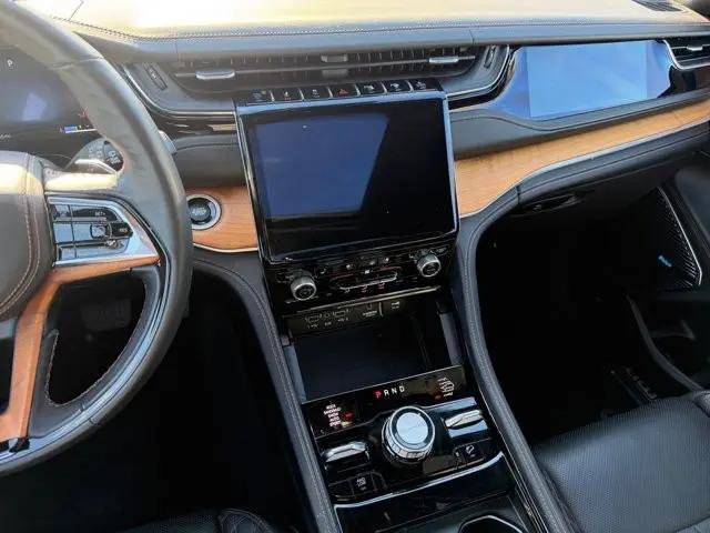 2022 Jeep Grand Cherokee Summit Reserve 4x4