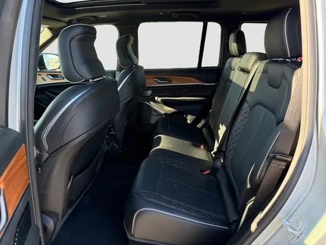 2022 Jeep Grand Cherokee Summit Reserve 4x4