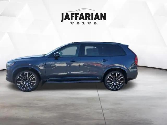 2026 Volvo XC90 Ultra Dark Theme, B6 AWD Gas (mild hybrid), Gasoline, 6 Seats