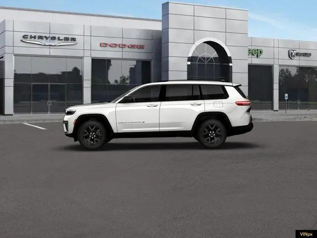 2026 Jeep Grand Cherokee L Laredo 4x4