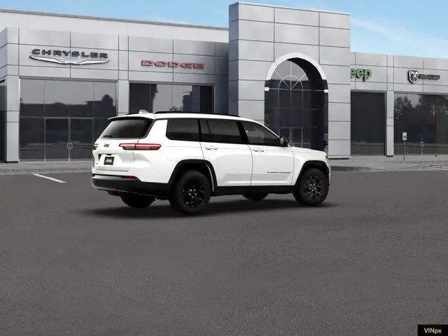 2026 Jeep Grand Cherokee L Laredo 4x4