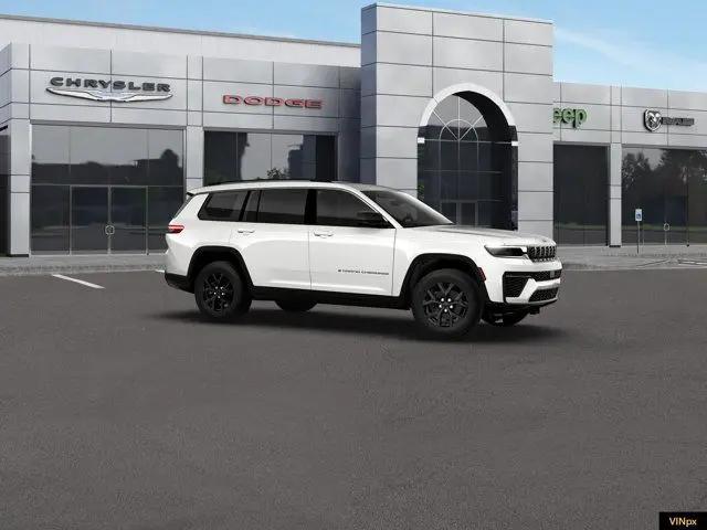 2026 Jeep Grand Cherokee L Laredo 4x4