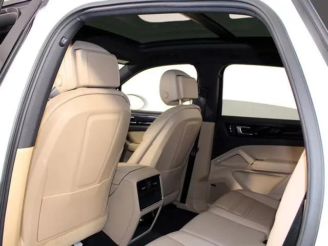 2023 Porsche Cayenne E-Hybrid Cayenne E-Hybrid
