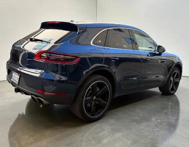 2016 Porsche Macan S