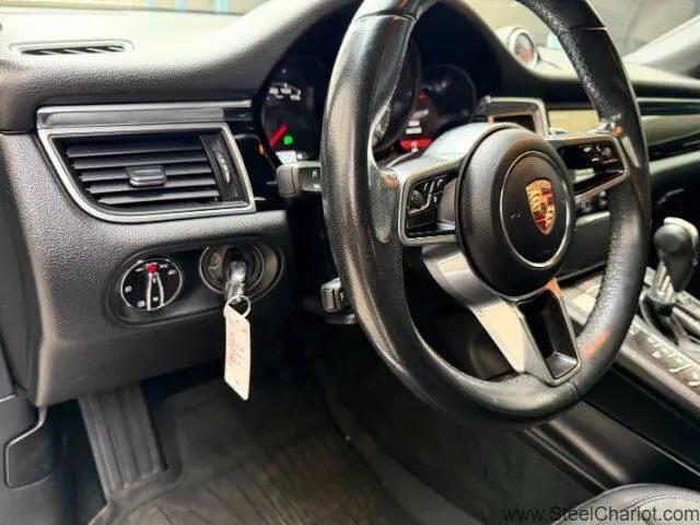 2016 Porsche Macan S