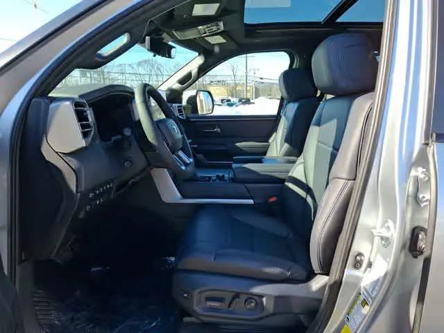 2026 Toyota Tundra Platinum CrewMax 5.5' Bed