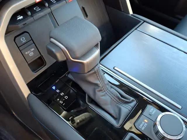 2026 Toyota Tundra Platinum CrewMax 5.5' Bed