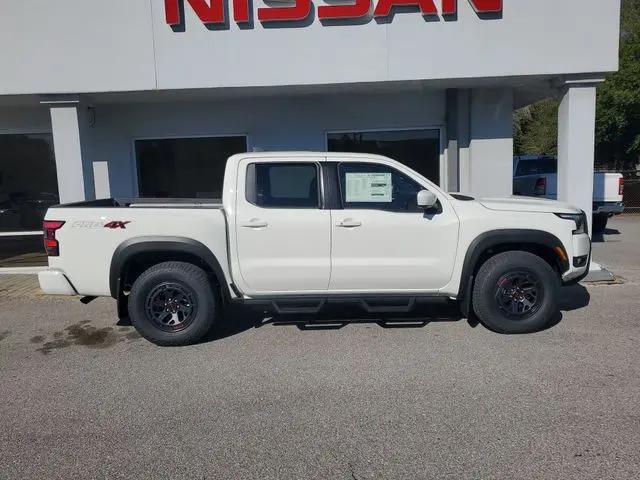 2026 Nissan Frontier Crew Cab PRO-4X 4x4
