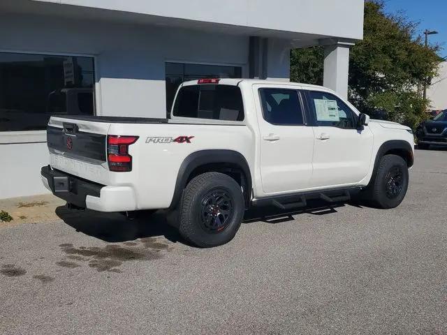2026 Nissan Frontier Crew Cab PRO-4X 4x4