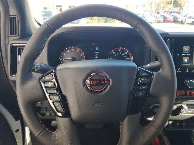 2026 Nissan Frontier Crew Cab PRO-4X 4x4