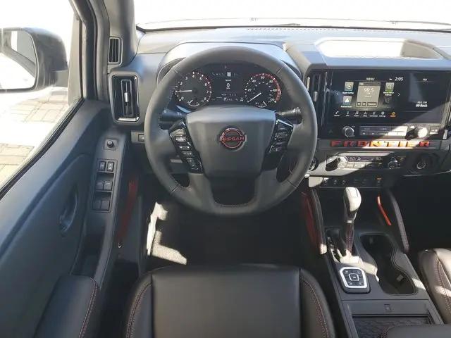 2026 Nissan Frontier Crew Cab PRO-4X 4x4