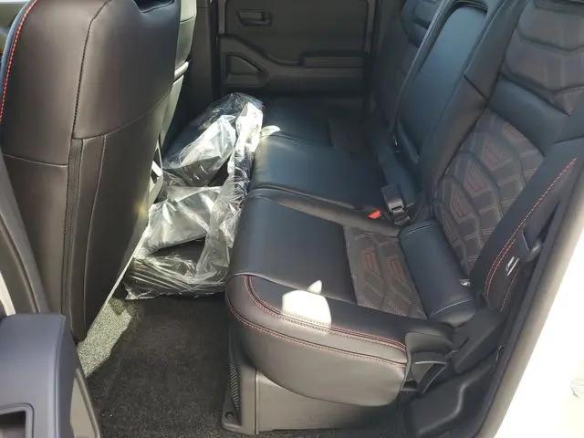 2026 Nissan Frontier Crew Cab PRO-4X 4x4