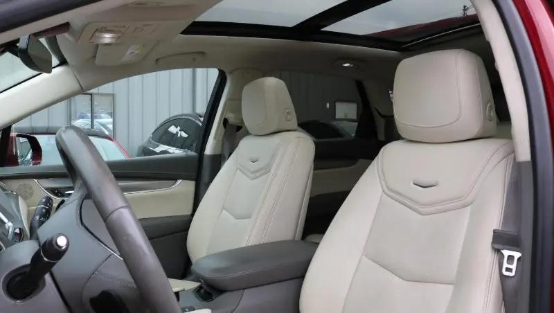 2017 Cadillac XT5 Premium Luxury