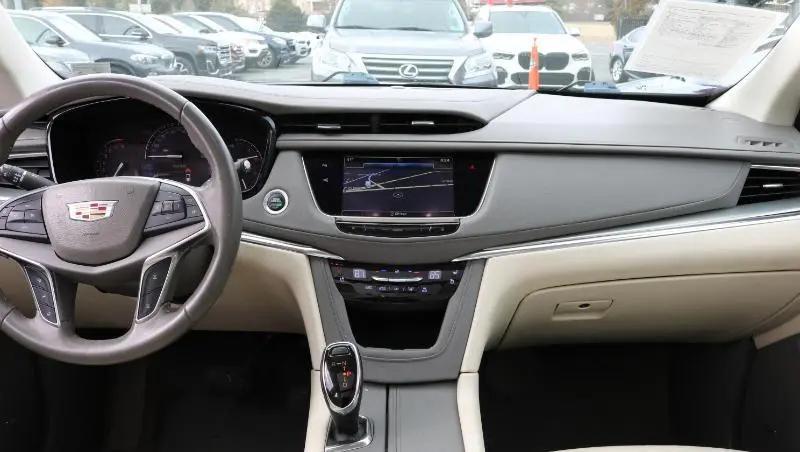 2017 Cadillac XT5 Premium Luxury