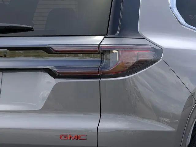 2026 GMC Acadia Denali FWD