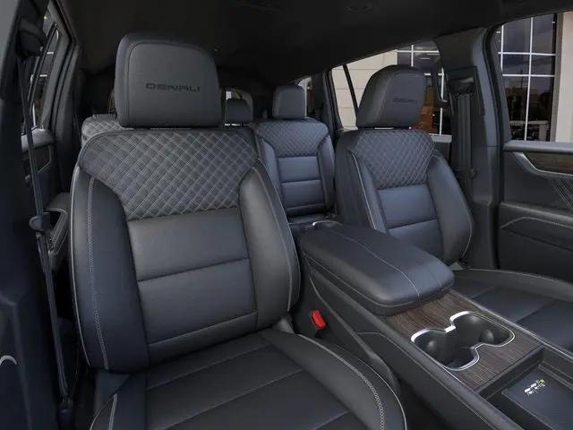 2026 GMC Acadia Denali FWD
