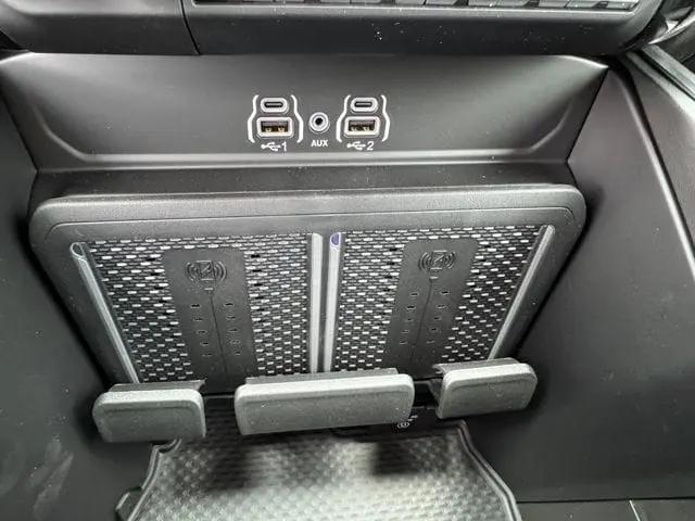 2026 Ram 3500 Big Horn Crew Cab 4x4 8' Box