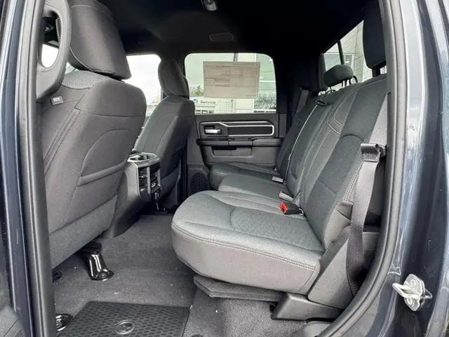 2026 Ram 3500 Big Horn Crew Cab 4x4 8' Box
