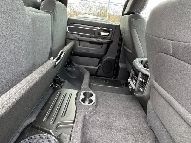 2026 Ram 3500 Big Horn Crew Cab 4x4 8' Box