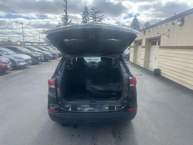 2023 Chevrolet Equinox AWD LS