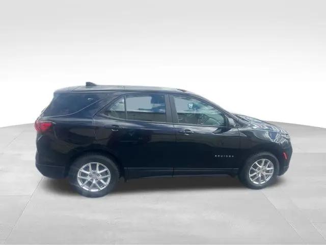 2023 Chevrolet Equinox AWD LS