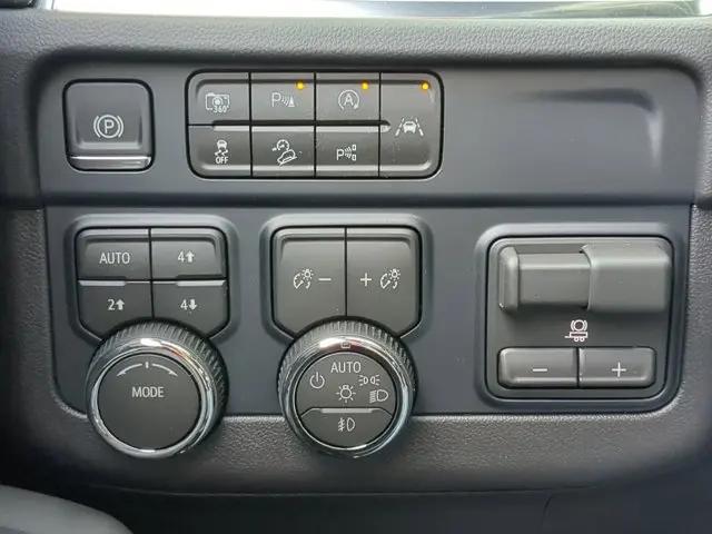 2026 Chevrolet Tahoe 4WD Premier