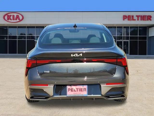 2026 Kia K5 EX