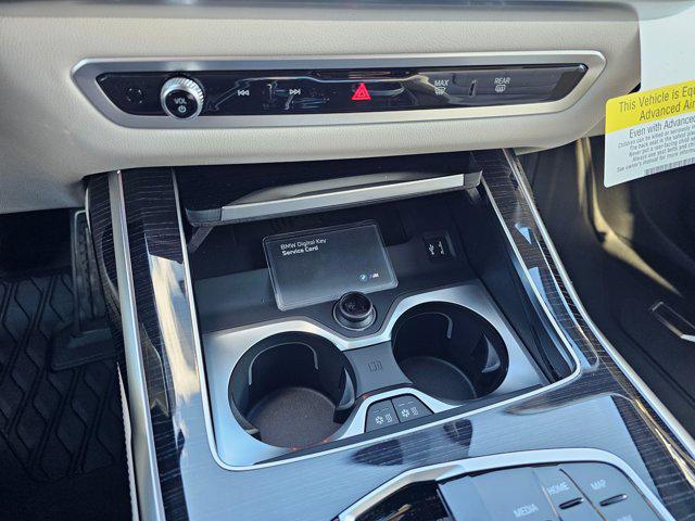 2026 BMW X7 M60i