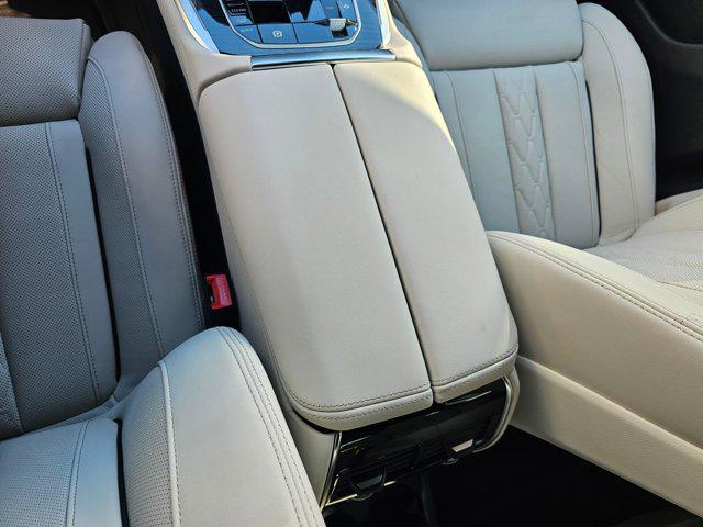 2026 BMW X7 M60i
