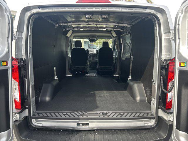 2026 Ford Transit T-150 130" Low Rf 8800 GVWR RWD