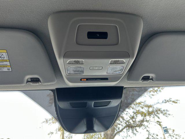 2026 Ford Transit T-150 130" Low Rf 8800 GVWR RWD