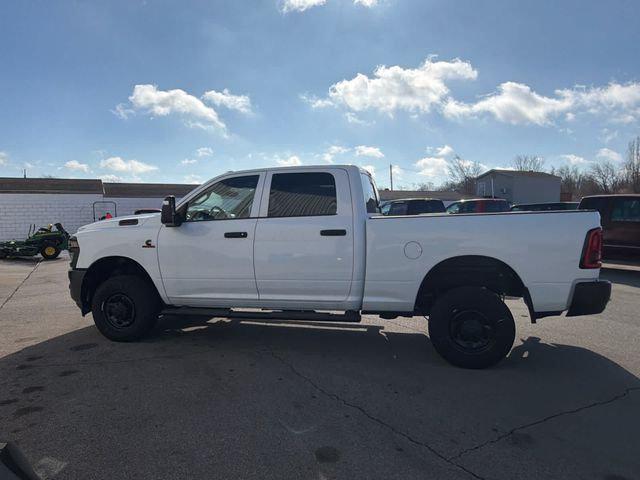2025 Ram 2500 Tradesman Crew Cab 4x4 64 Box