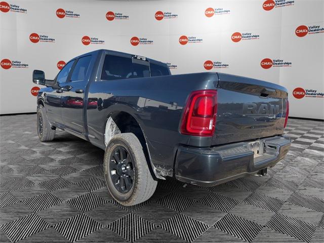 2025 RAM 2500 Big Horn Crew Cab 4x4 64 Box 2025 RAM 2500 Big Horn Crew Cab 4x4 64 Box