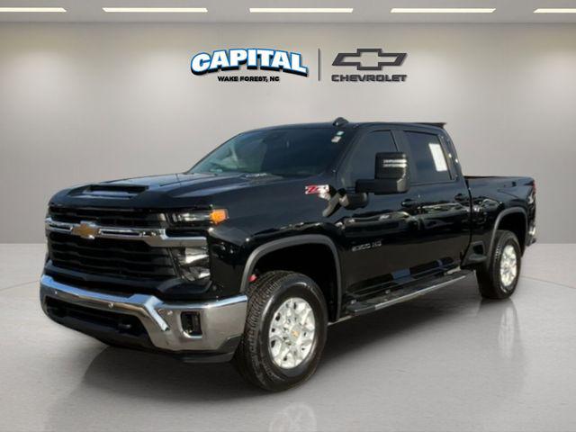 2025 Chevrolet Silverado 2500HD 4WD Crew Cab Standard Bed LT