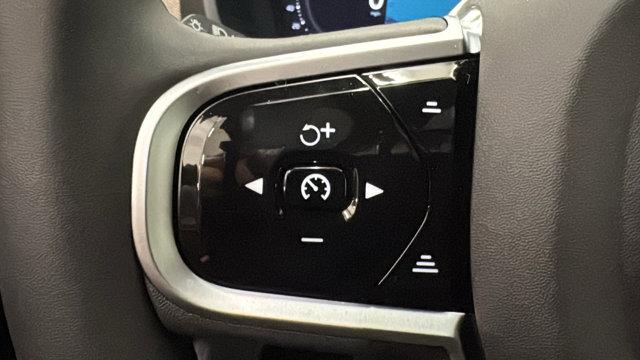 2026 Volvo XC90 Plug-In Hybrid Ultra, T8 AWD, Electric/Gasoline, Bright, 7 Seats
