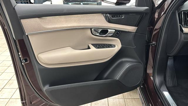2026 Volvo XC90 Plug-In Hybrid Ultra, T8 AWD, Electric/Gasoline, Bright, 7 Seats