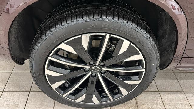 2026 Volvo XC90 Plug-In Hybrid Ultra, T8 AWD, Electric/Gasoline, Bright, 7 Seats