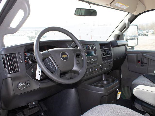 2025 Chevrolet Express Cutaway Work Van
