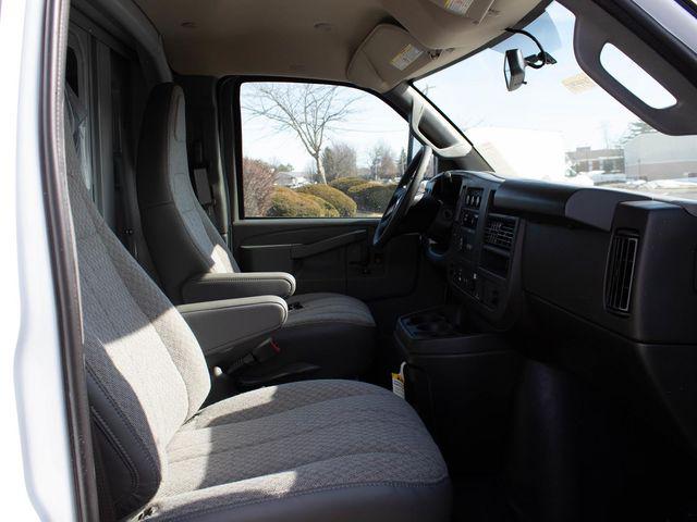 2025 Chevrolet Express Cutaway Work Van