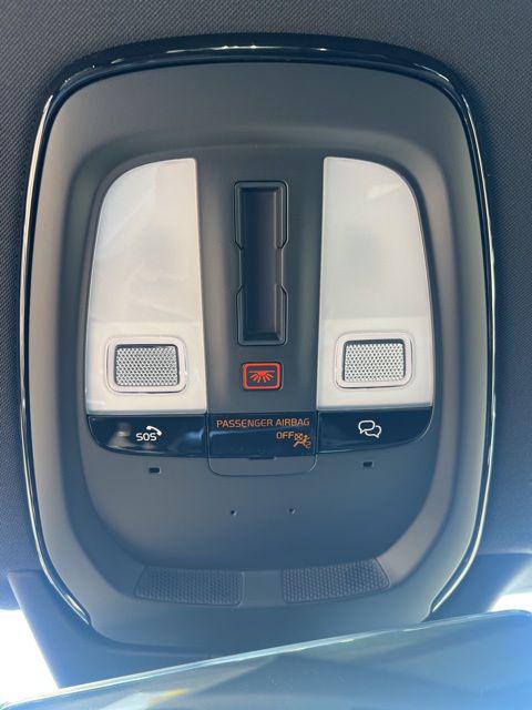 2026 Volvo XC90 Plus, B6 AWD Gas (mild hybrid), Gasoline, Bright, 7 Seats