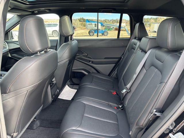 2026 Jeep Cherokee Overland 4x4