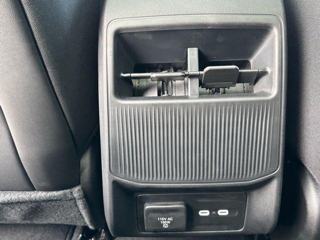 2026 Jeep Cherokee Overland 4x4