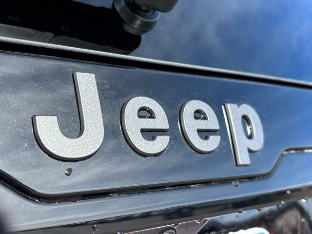 2026 Jeep Cherokee Overland 4x4